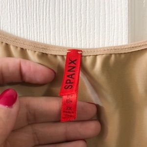 SPANX Intimates & Sleepwear - Spanx 2X slimming body shaper SPANX Intimates & Sleepwear - Spanx 2X slimming body shaper